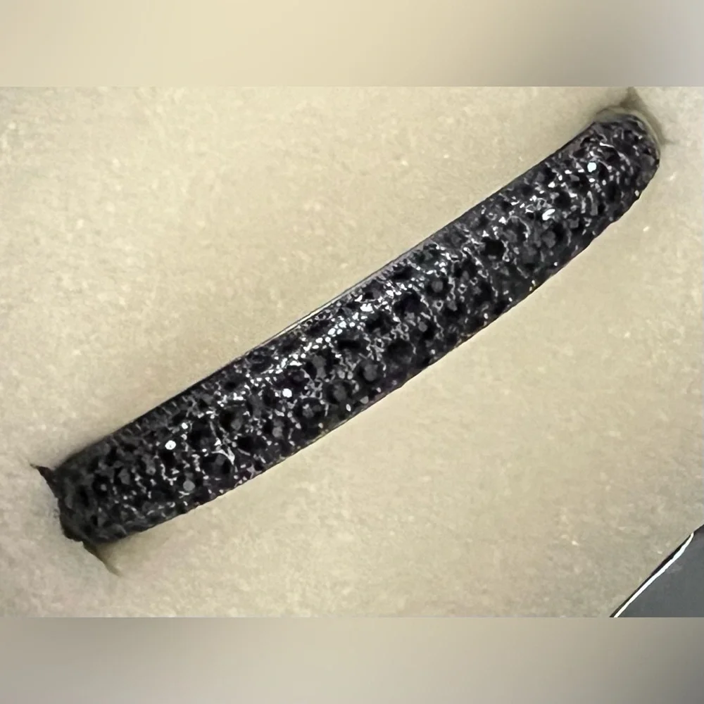 BRACELET Fashion Bangle NWT Sparkly Black Rhinestones on Black & Box